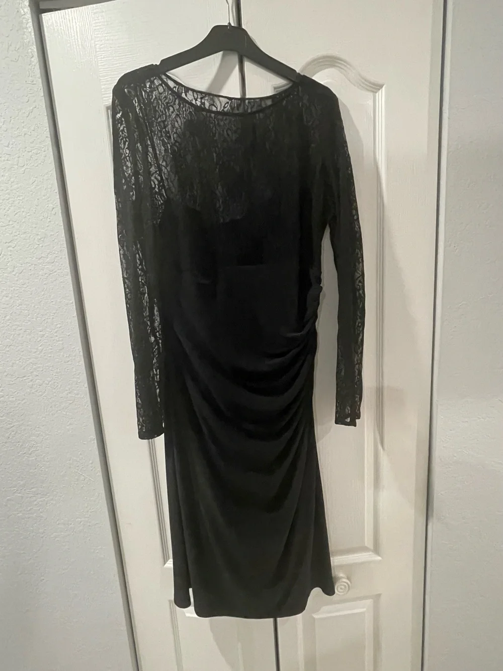 Chaps Black Lace Long-Sleeve Ruched Midi Dress